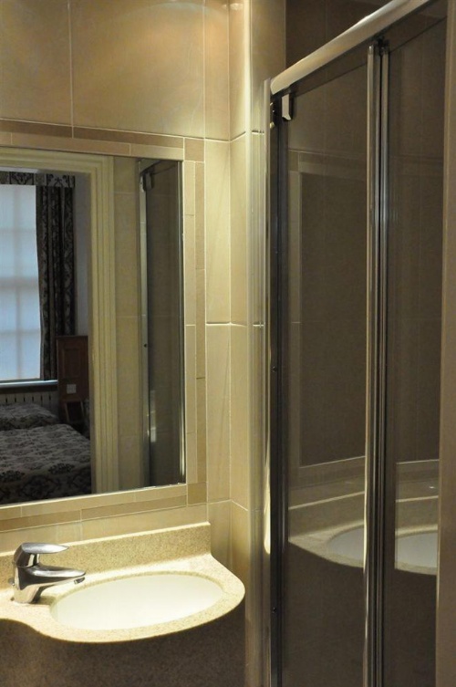 Olympic House Hotel image 12