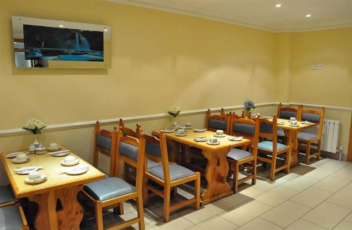 Olympic House Hotel image 24
