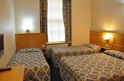 Olympic House Hotel image 25